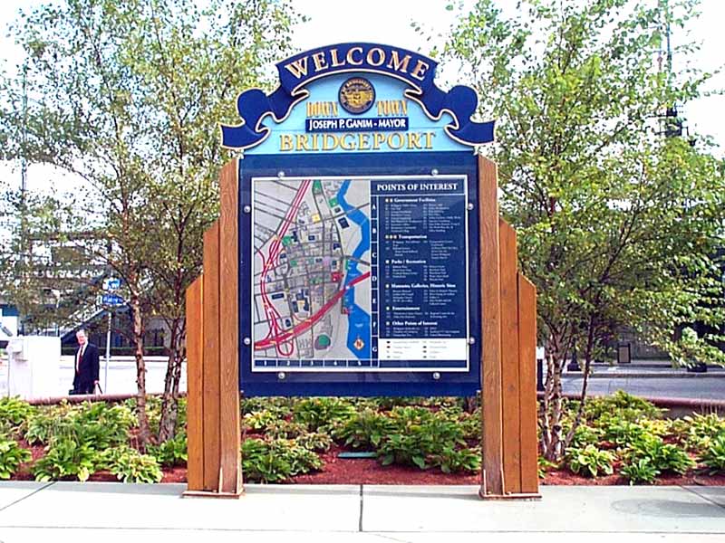 Bridgeport Municipal Wayfinding and Identity Signage